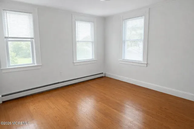 $3,000 | 187 East Bergen Place, Unit B, Red Bank, NJ 07701