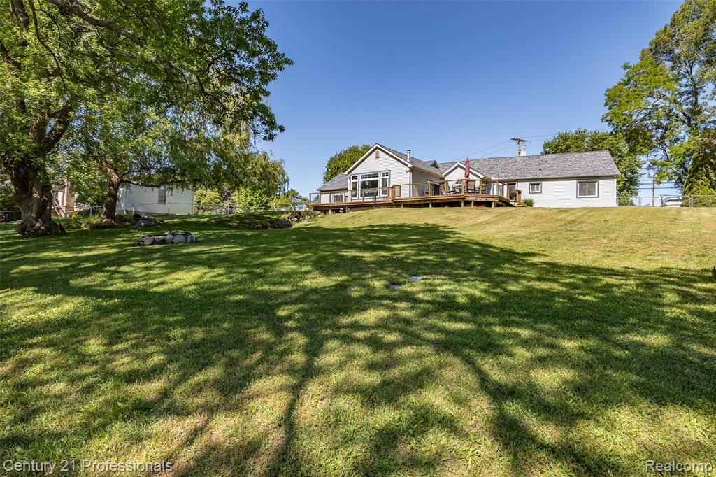 3251 Mann Road Clarkston, MI 48346 - Photo 4 of 41