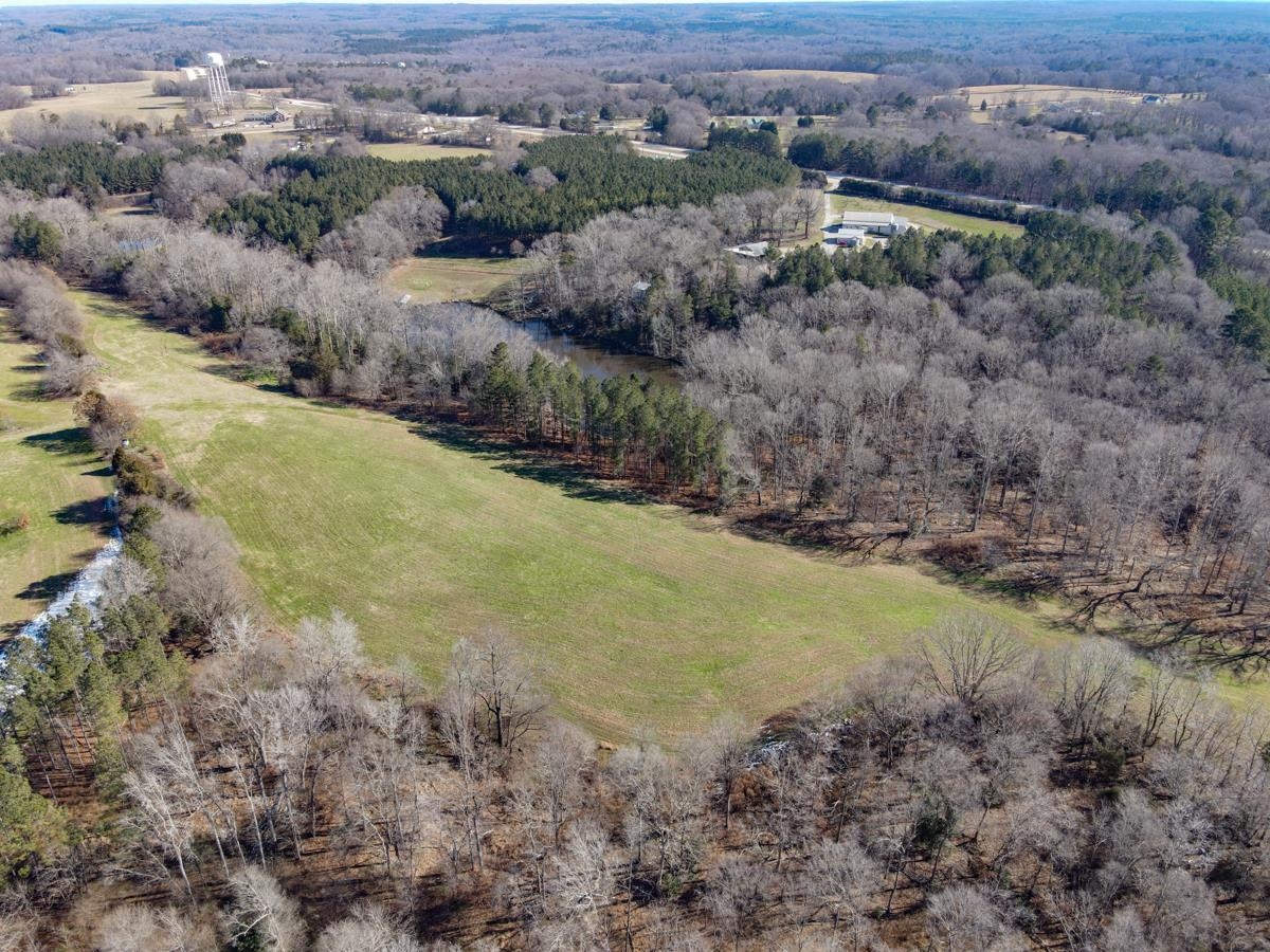 1671 Old Switzer Road Woodruff, SC 29388 - Photo 5 of 18
