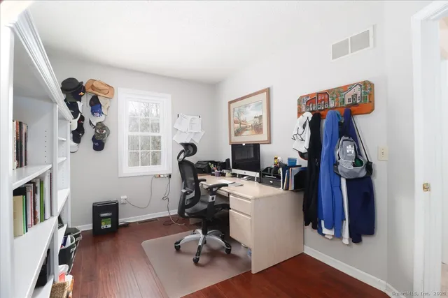 $650,000 | 71 Beardsley Road, New Milford, CT 06776