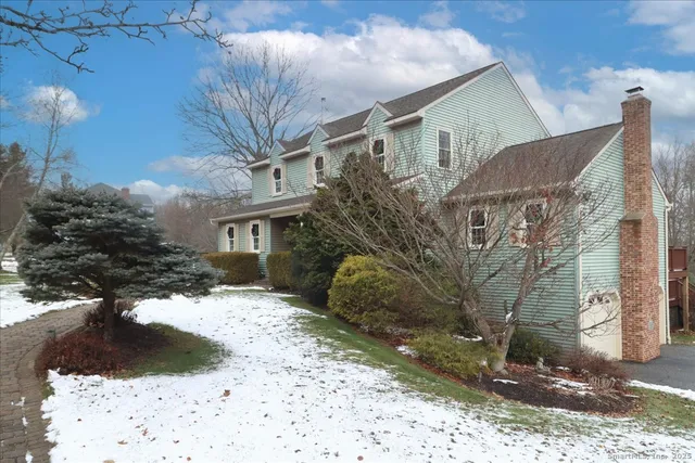 $650,000 | 71 Beardsley Road, New Milford, CT 06776