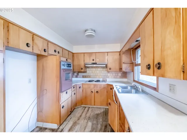 $330,000 | 468 Idylwood Drive Southeast, Salem, OR 97302