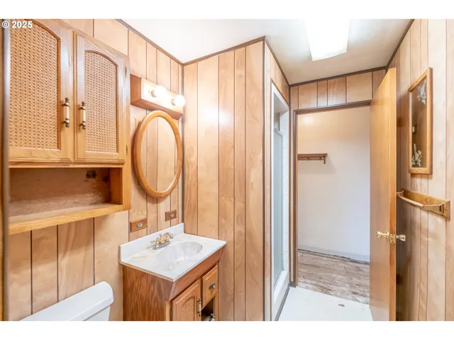 $330,000 | 468 Idylwood Drive Southeast, Salem, OR 97302