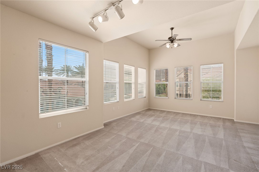 10550 West Alexander Road, Unit 2017 Las Vegas, NV 89129 - Photo 24 of 36 Gallery Image 24