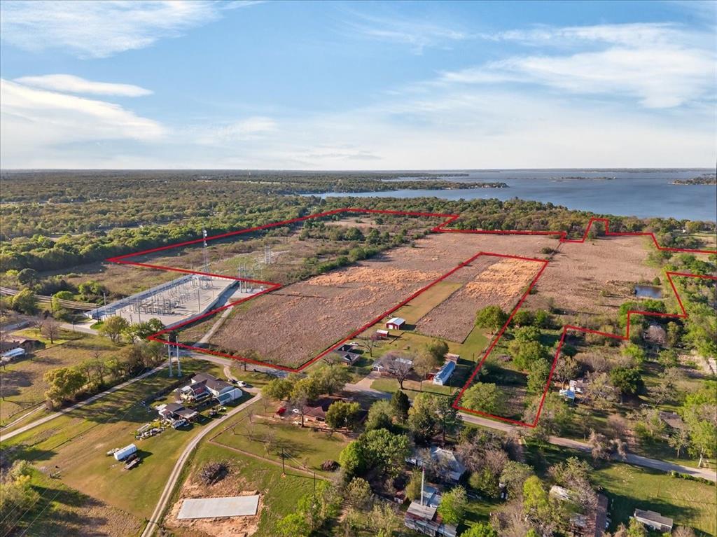 696 East Will White Road Tool, TX 75143 - Photo 6 of 18 an aerial view of residential building with outdoor space