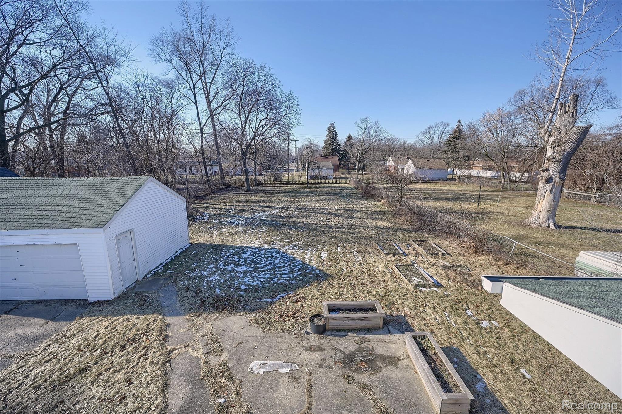 20903 Doepfer Road Warren, MI 48091 - Photo 25 of 26 25-Backyard-From-Above.jpg