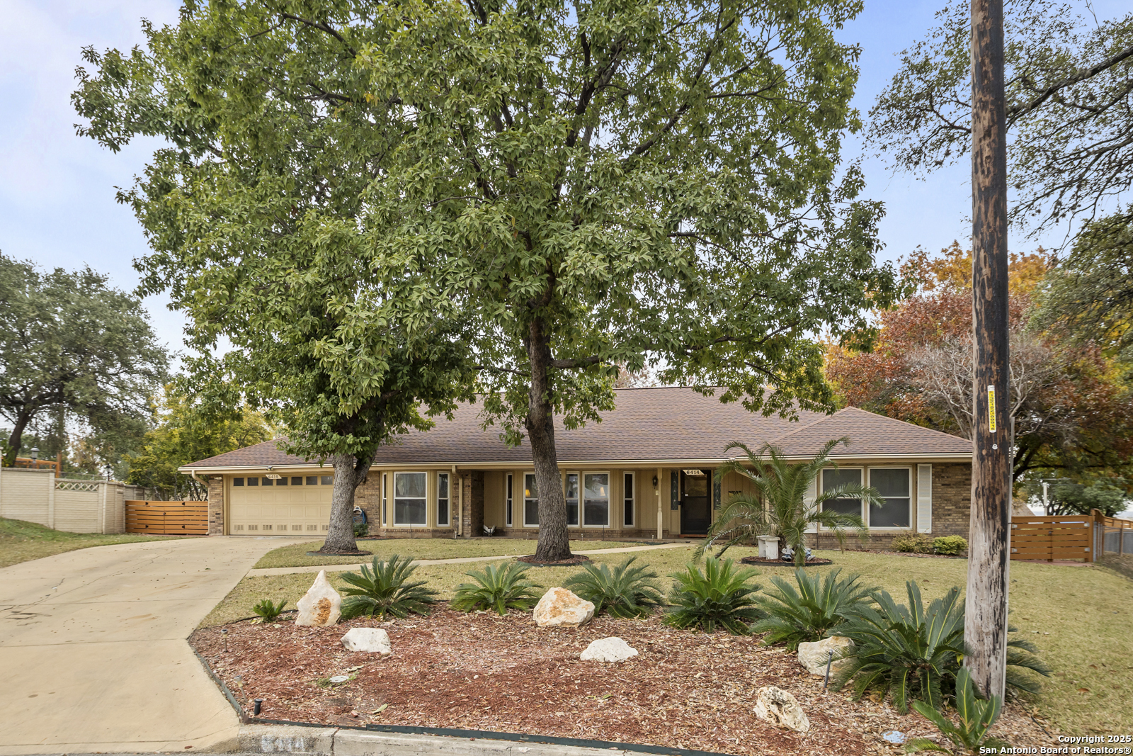 6414 View Point San Antonio, TX 78229 - Photo 1 of 60