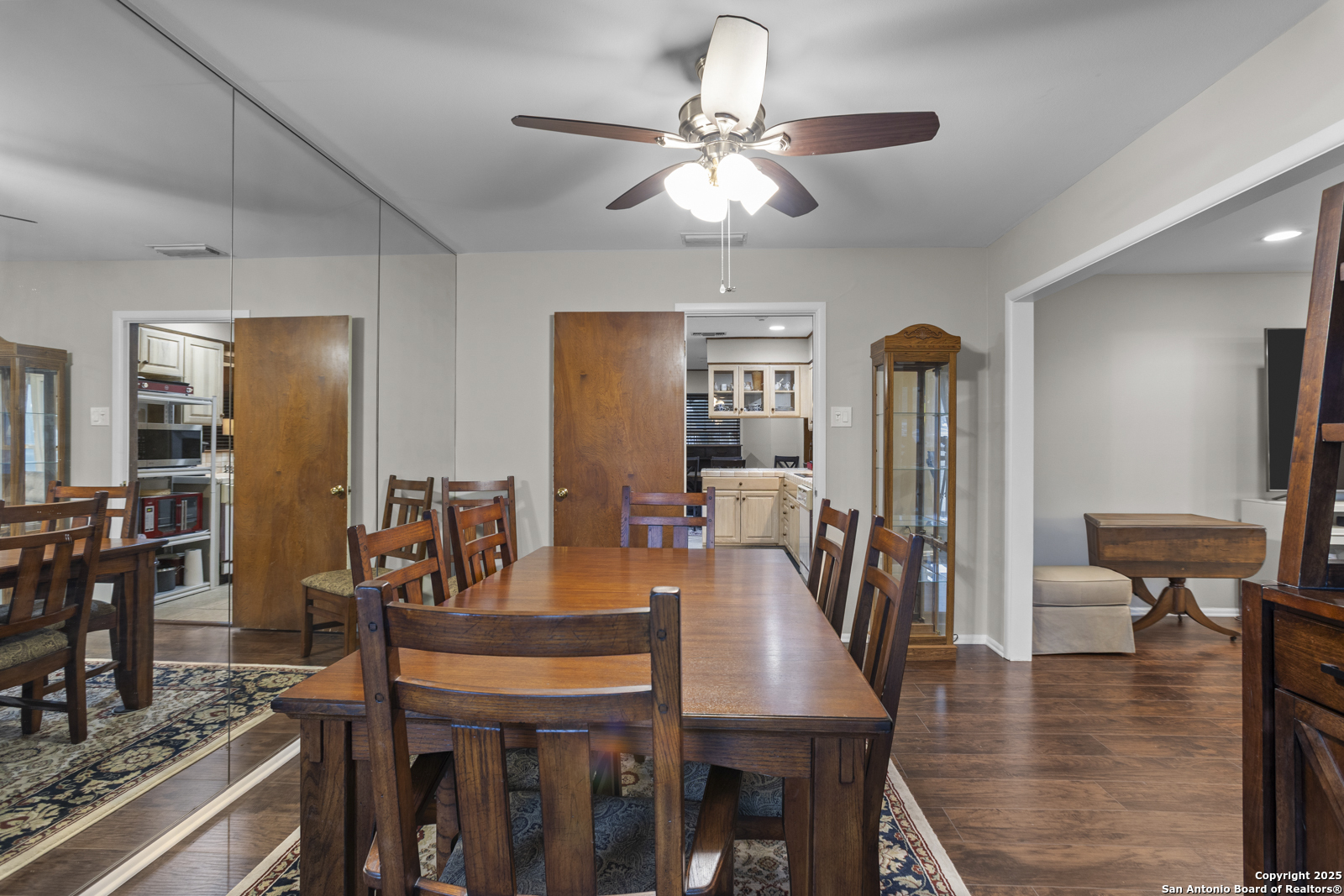 6414 View Point San Antonio, TX 78229 - Photo 12 of 60