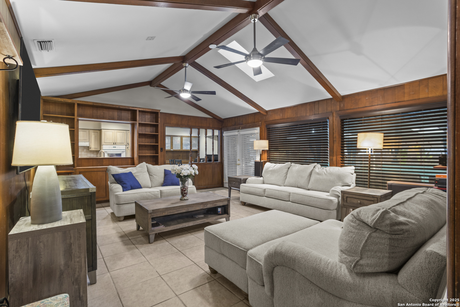 6414 View Point San Antonio, TX 78229 - Photo 21 of 60