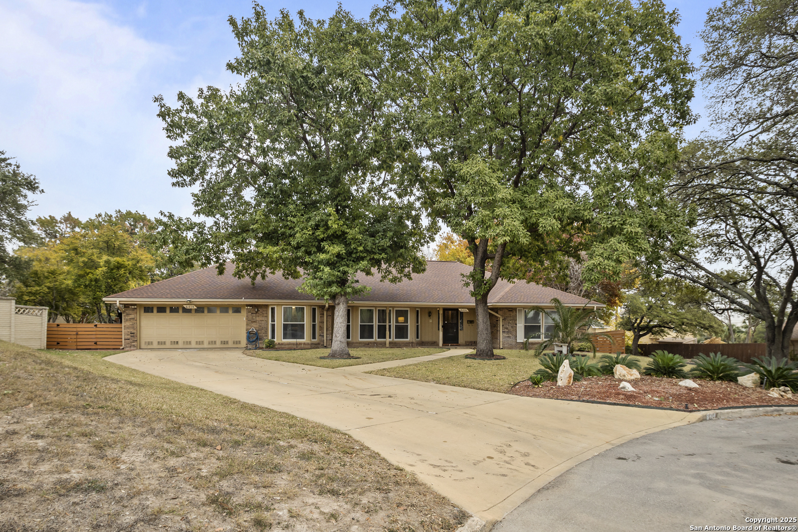 6414 View Point San Antonio, TX 78229 - Photo 3 of 60