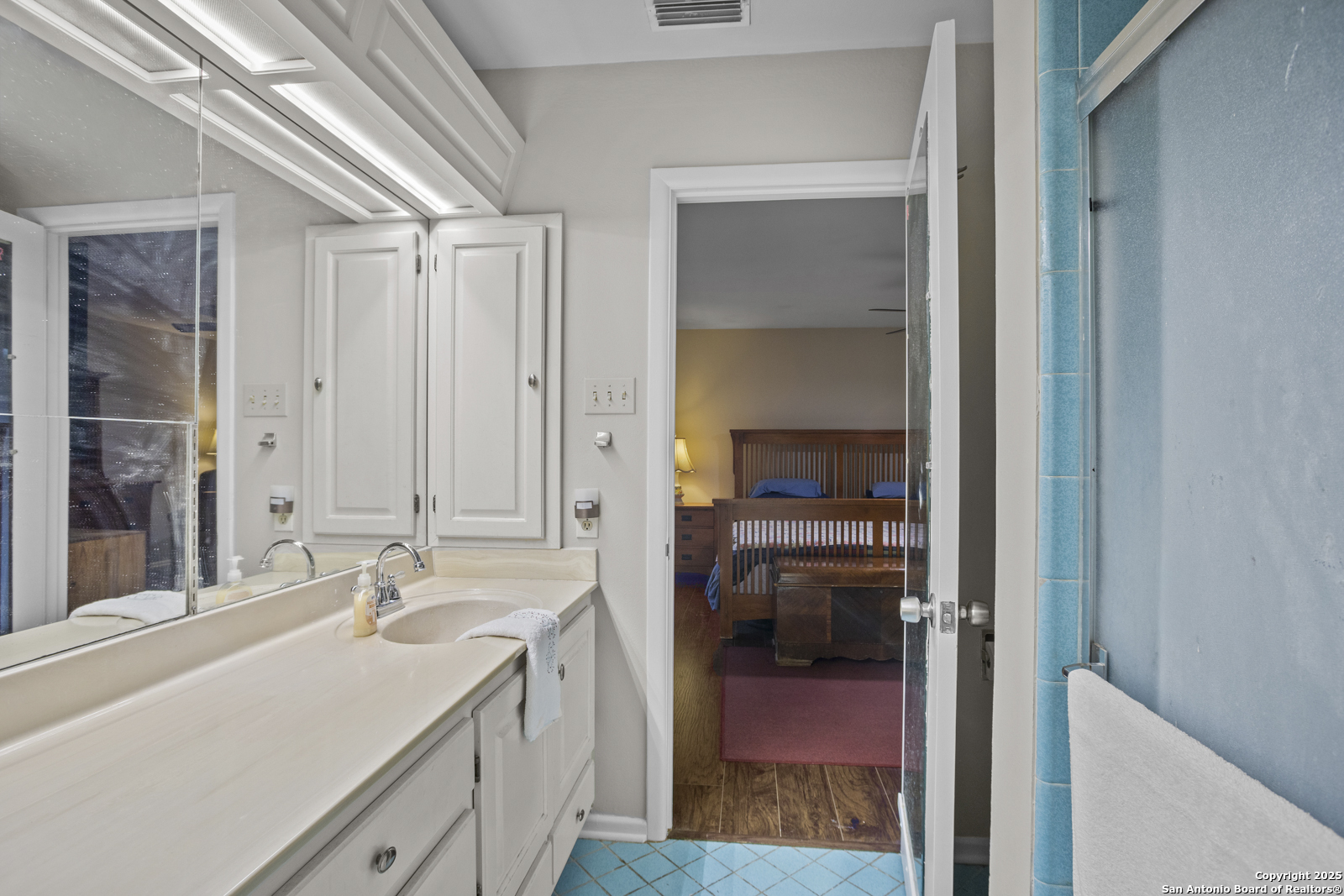 6414 View Point San Antonio, TX 78229 - Photo 31 of 60