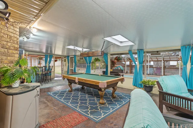 $525,000 | 6414 View Point, San Antonio, TX 78229