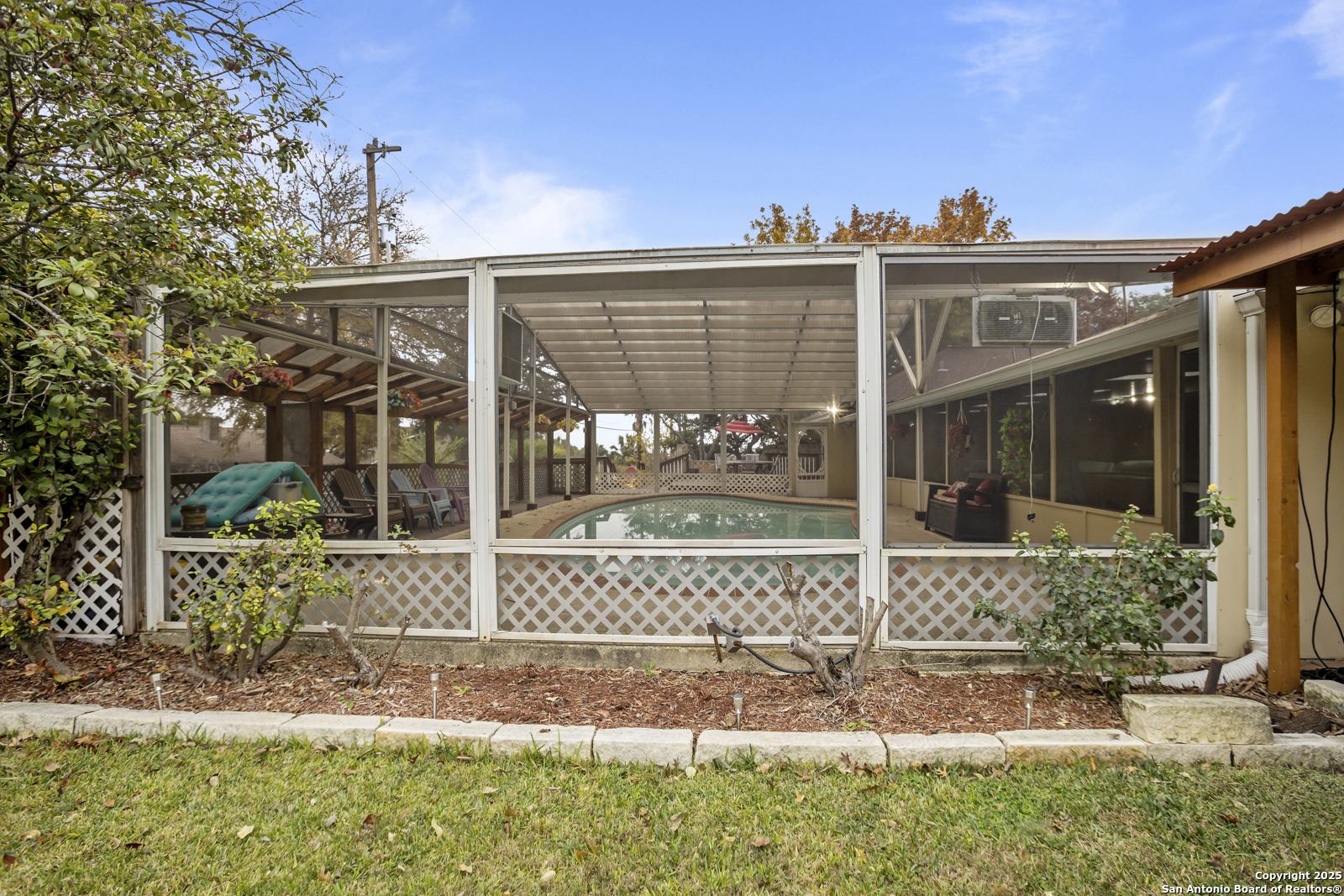 6414 View Point San Antonio, TX 78229 - Photo 44 of 60