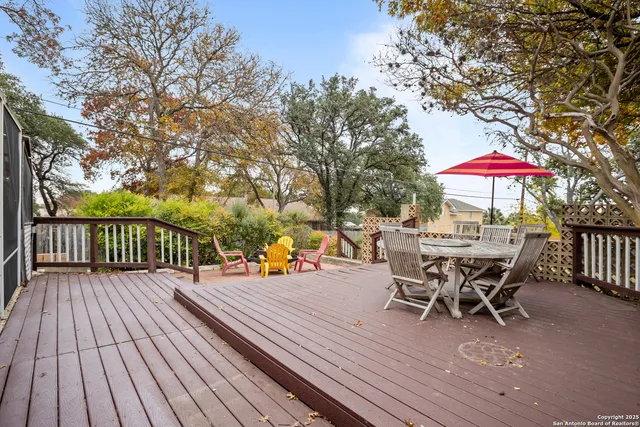 $525,000 | 6414 View Point, San Antonio, TX 78229