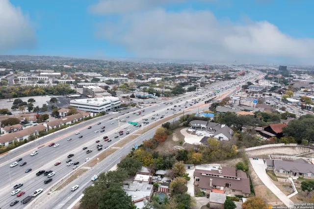 $525,000 | 6414 View Point, San Antonio, TX 78229