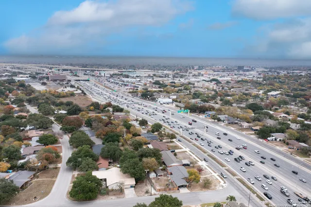 $525,000 | 6414 View Point, San Antonio, TX 78229