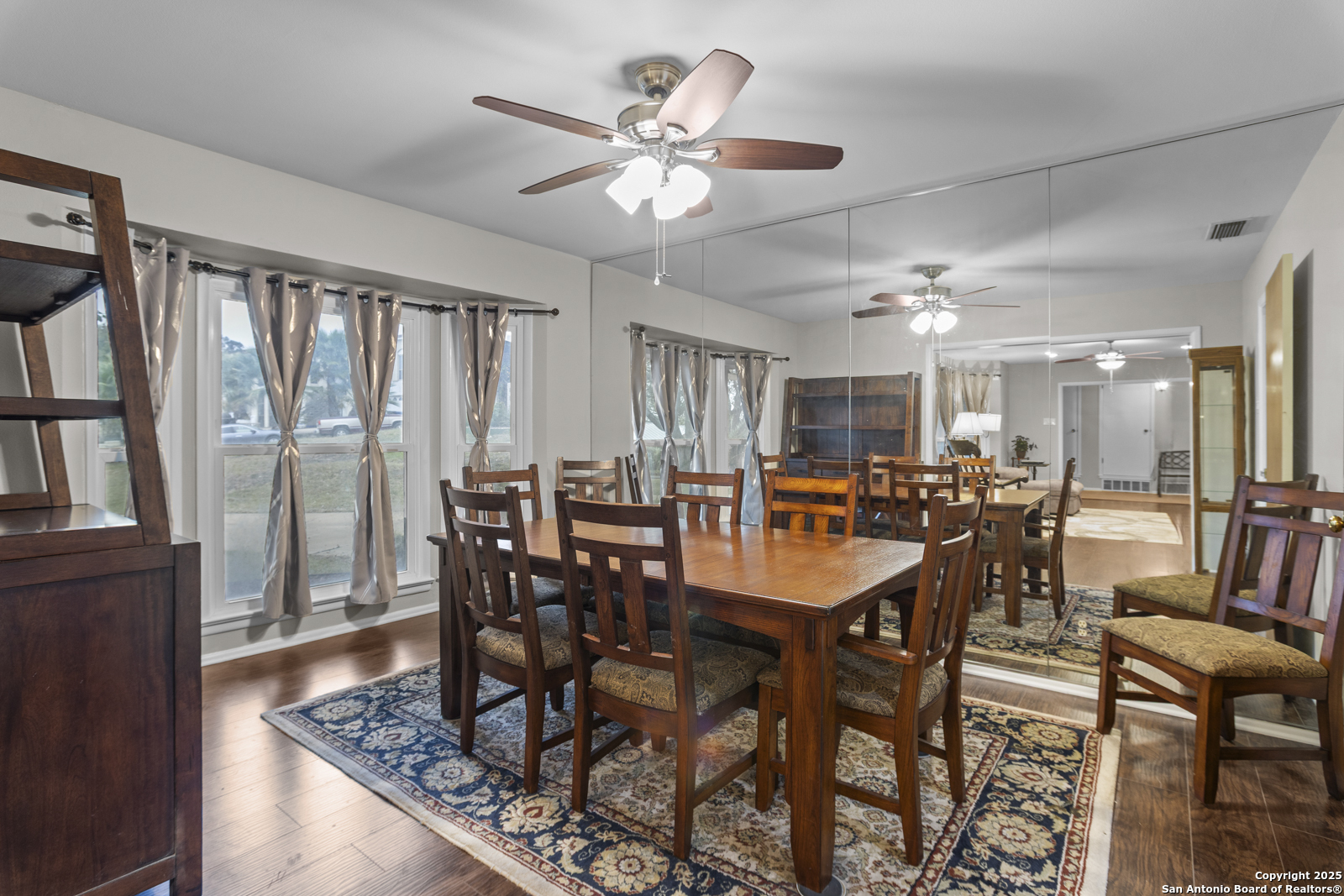 6414 View Point San Antonio, TX 78229 - Photo 10 of 60