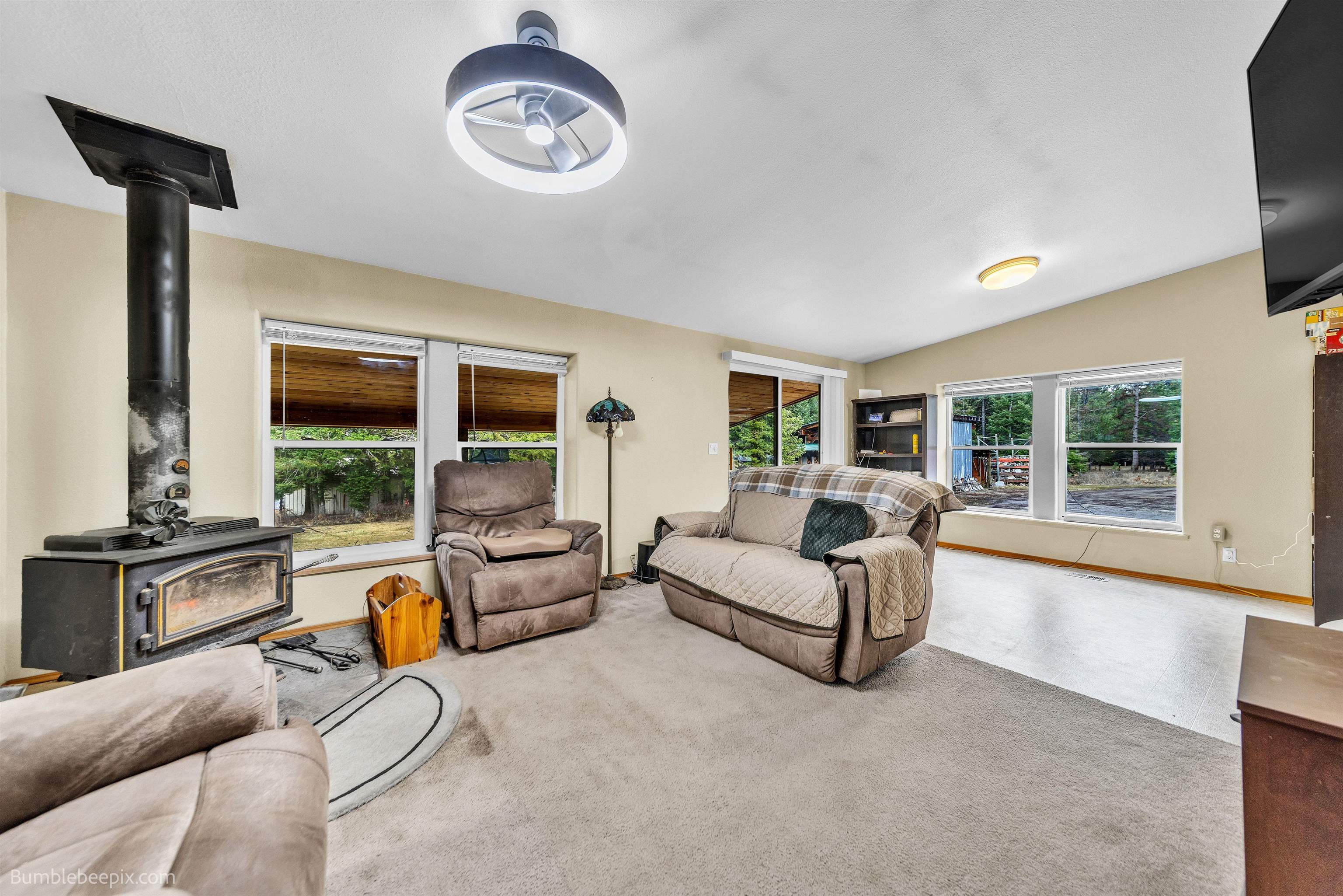 263 Fourspots Road Cusick, WA 99119 - Photo 9 of 50