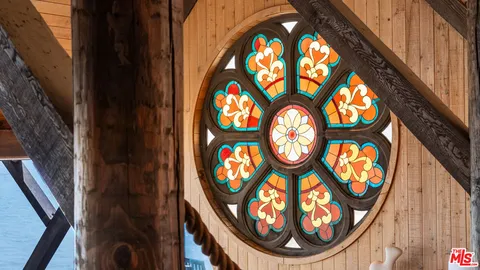 $8,995,000 | 26902 Malibu Cove Colony Drive, Malibu, CA 90265