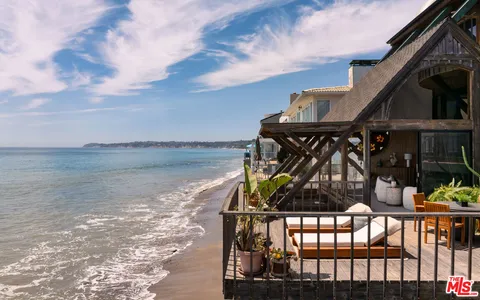 $8,995,000 | 26902 Malibu Cove Colony Drive, Malibu, CA 90265
