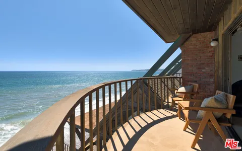 $8,995,000 | 26902 Malibu Cove Colony Drive, Malibu, CA 90265