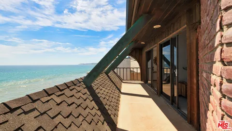 $8,995,000 | 26902 Malibu Cove Colony Drive, Malibu, CA 90265
