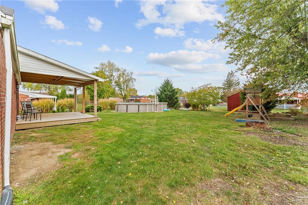 409 4th Street McDonald, PA 15057 - Photo 33 of 37 a view of a volley ball court