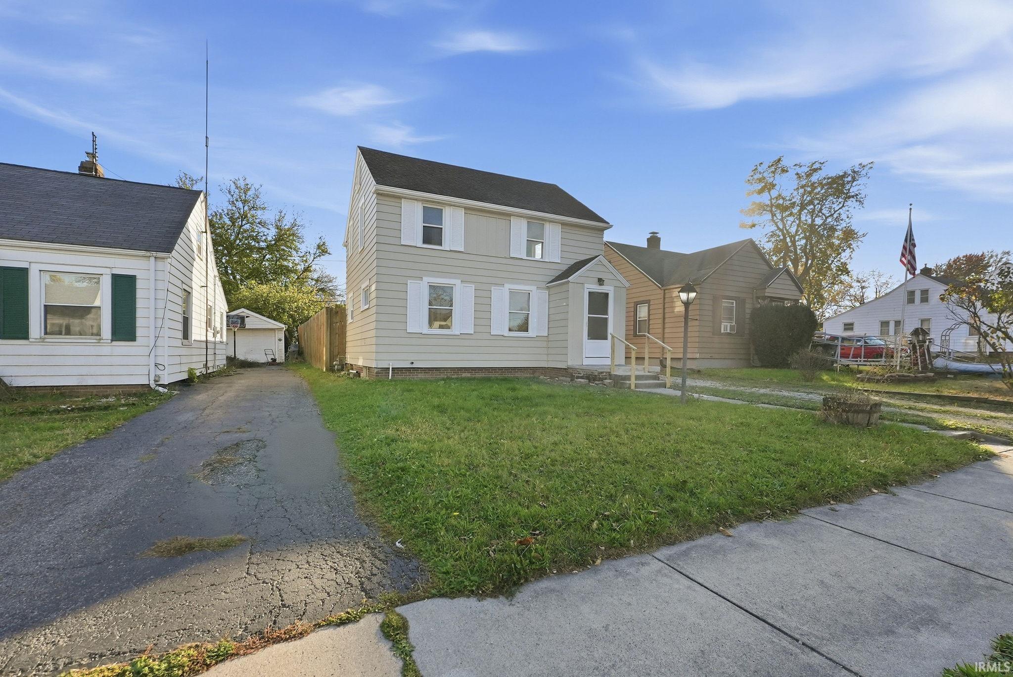 3408 Felician Street Fort Wayne, IN 46803 - Photo 2 of 21