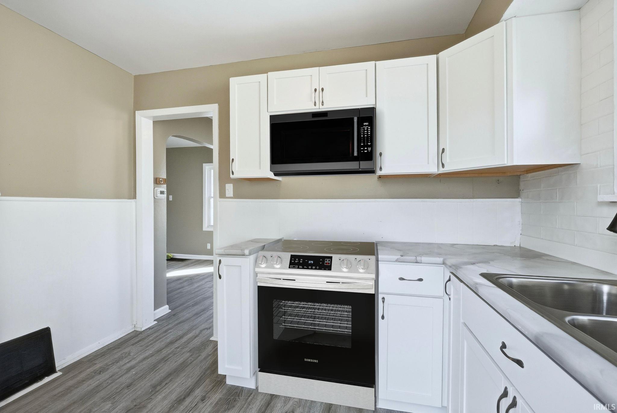 3408 Felician Street Fort Wayne, IN 46803 - Photo 5 of 21