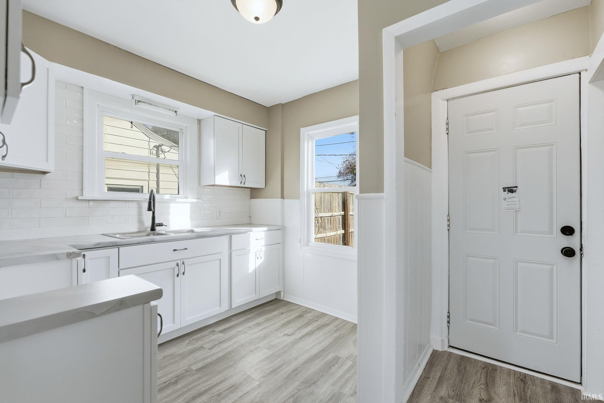 3408 Felician Street Fort Wayne, IN 46803 - Photo 6 of 21