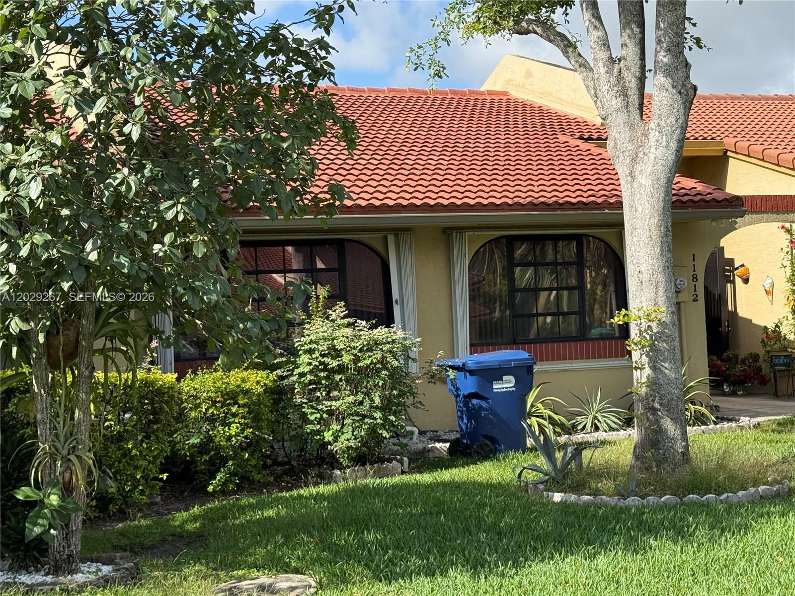 11812 Southwest 103rd Lane Miami, FL 33186 - Photo 5 of 32