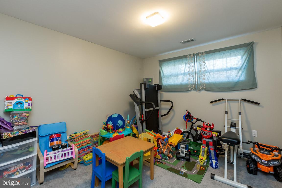 2685 Cameron Way Frederick, MD 21701 - Photo 19 of 29