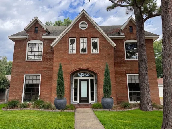 $3,100 | 16906 Scenic Lakes Way, Houston, TX 77095