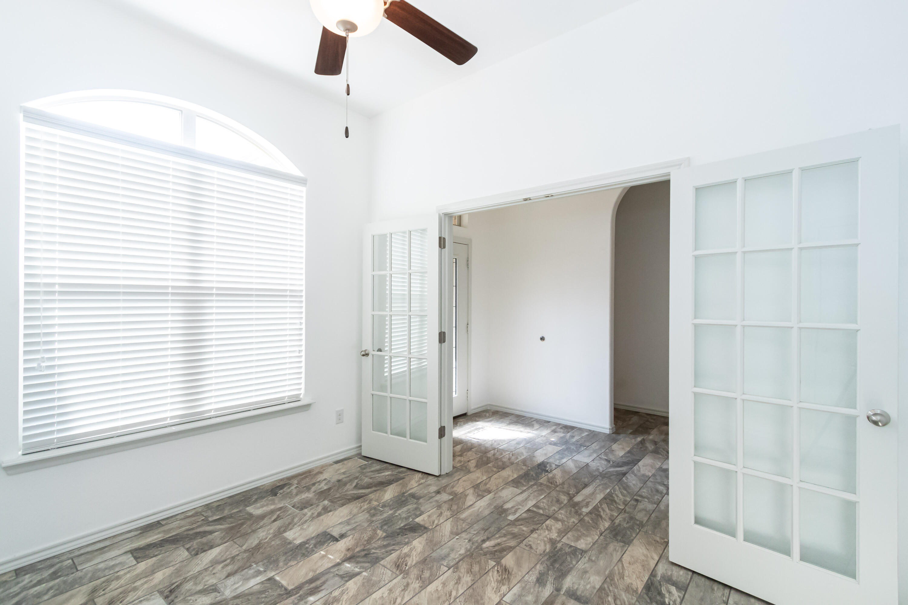 9610 Kline Avenue Lubbock, TX 79424 - Photo 3 of 24 9610 Kline-21