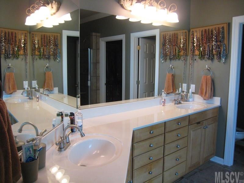 1121 James Farm Road Hickory, NC 28602 - Photo 25 of 25 Gallery Image 25