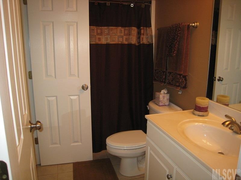 1121 James Farm Road Hickory, NC 28602 - Photo 8 of 25 Gallery Image 8