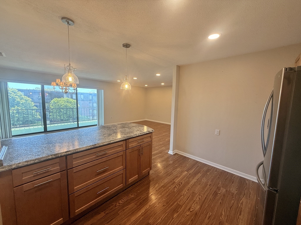 1006 Paradise Road, Unit N3R Swampscott, MA 01907 - Photo 30 of 35