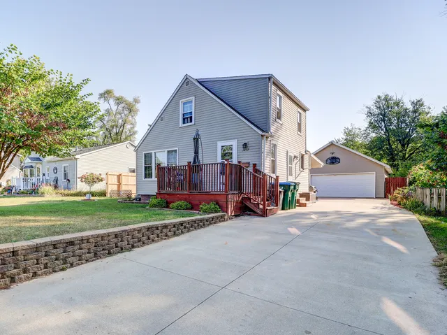 $123,500 | 1417 10th Avenue, Rock Falls, IL 61071