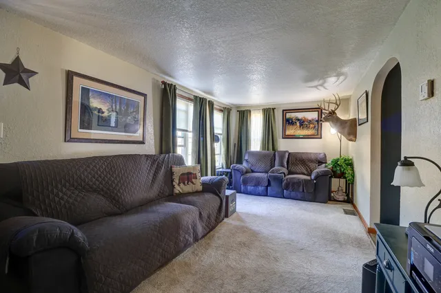 $123,500 | 1417 10th Avenue, Rock Falls, IL 61071