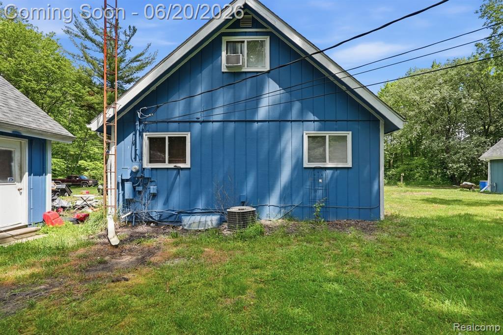 1699 Ditty Road Smiths Creek, MI 48074 - Photo 40 of 43