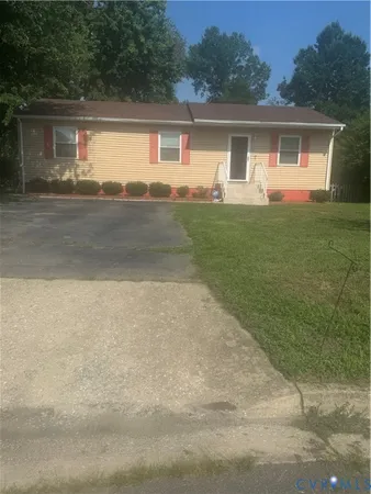 $2,300 | 4713 Craddock Avenue, Henrico, VA 23231