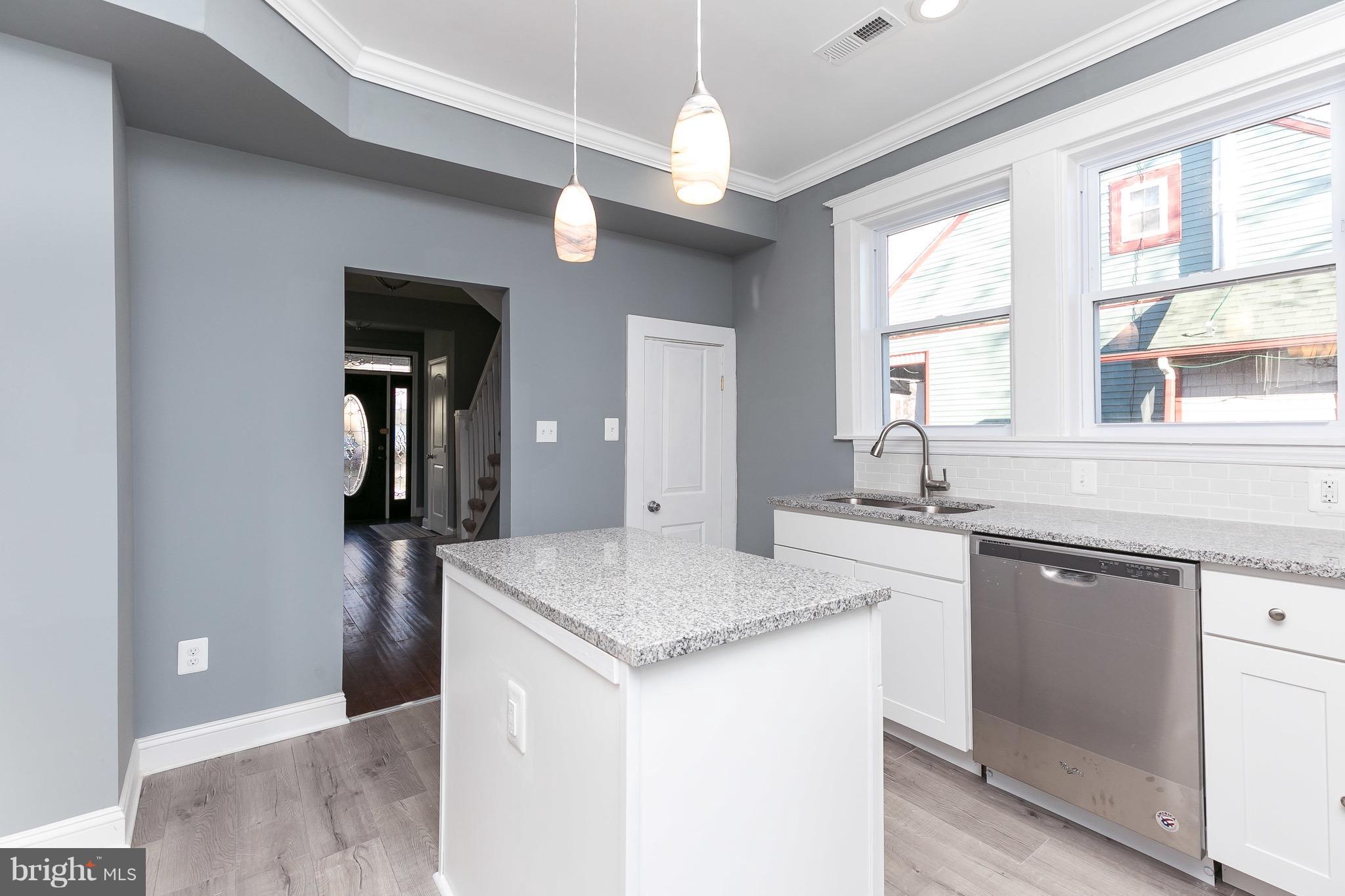 707 Old Home Road Baltimore, MD 21206 - Photo 9 of 30 Kitchen