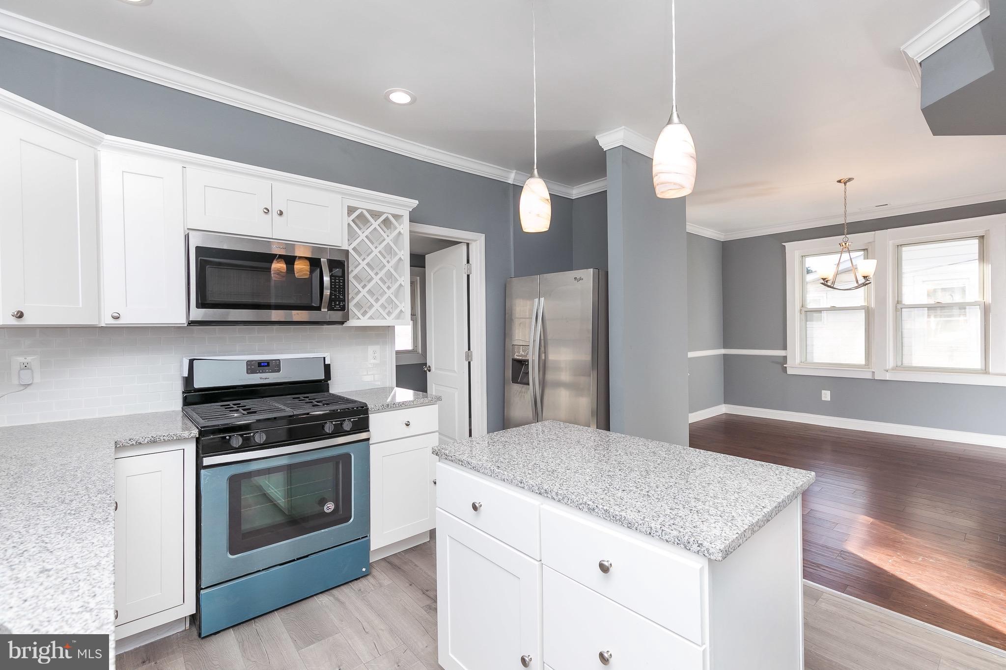 707 Old Home Road Baltimore, MD 21206 - Photo 10 of 30 Kitchen