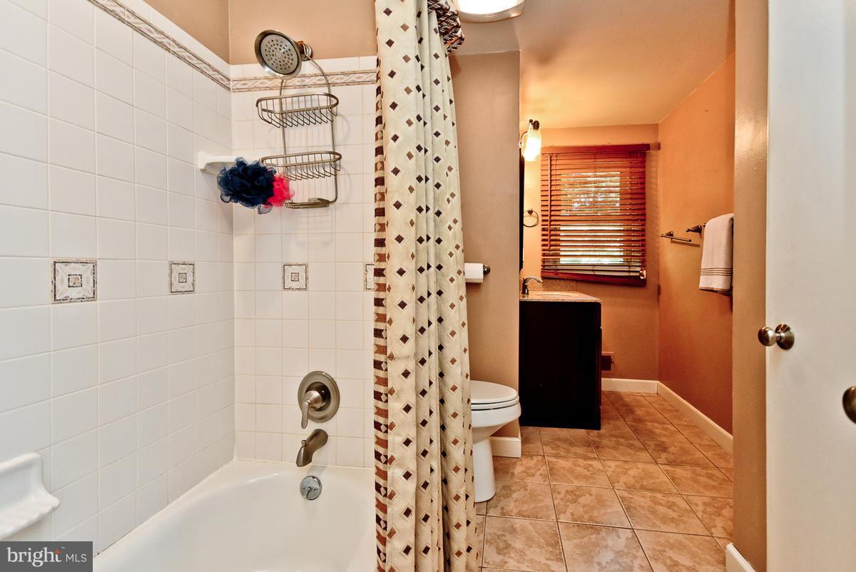 2303 Pinefield Road Waldorf, MD 20601 - Photo 16 of 30 Bath