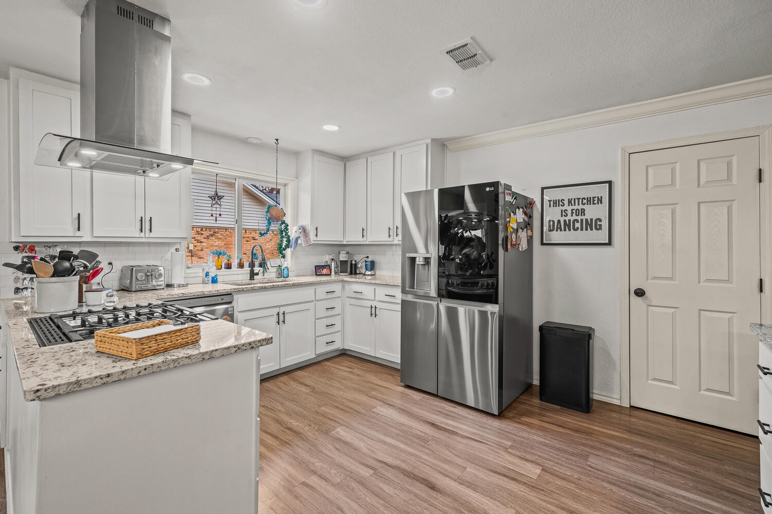 3410 94th Street Lubbock, TX 79423 - Photo 23 of 57 3410 94th St-46