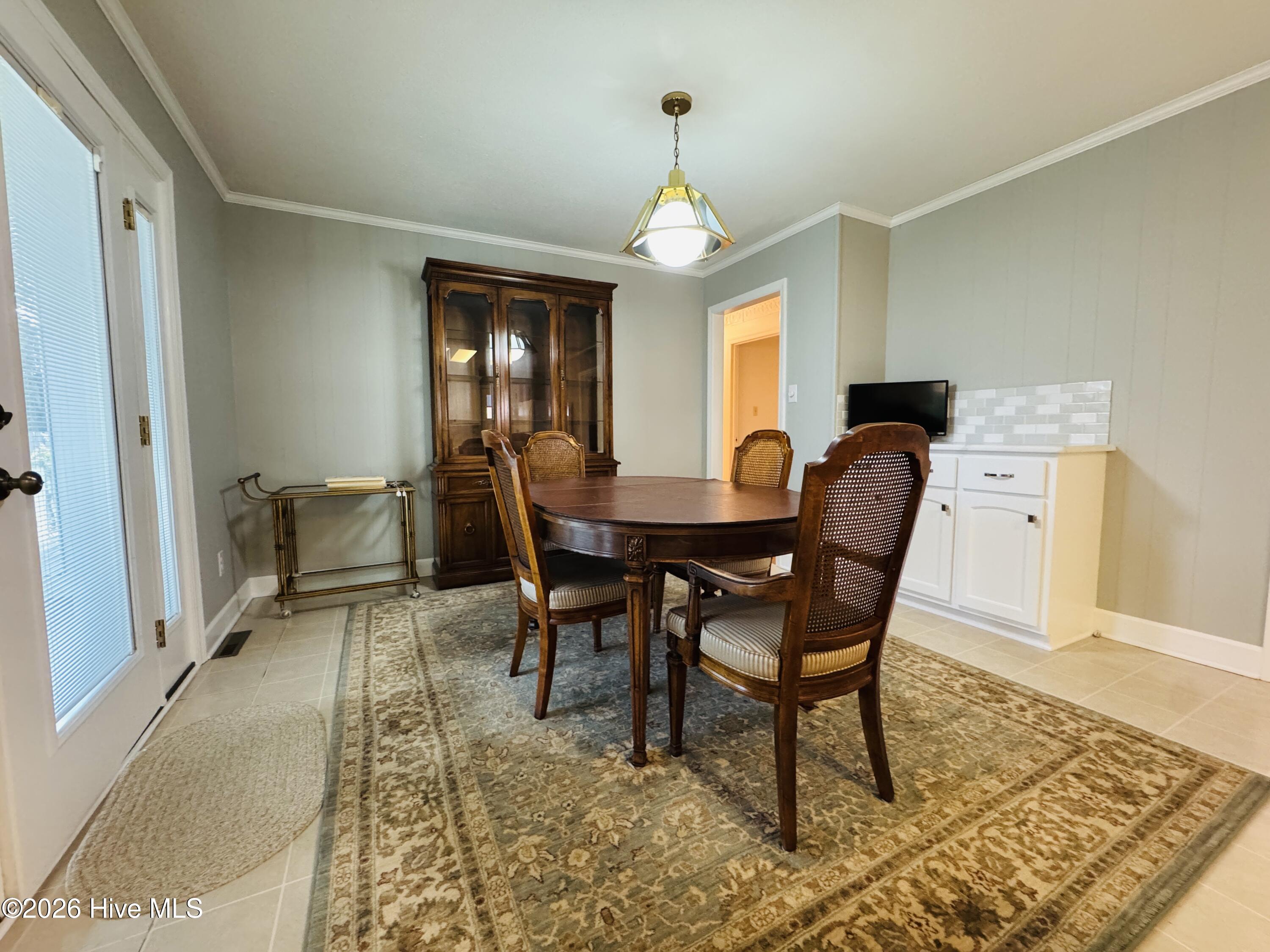 1814 A Tryon Road New Bern, NC 28560 - Photo 12 of 38 IMG_1233