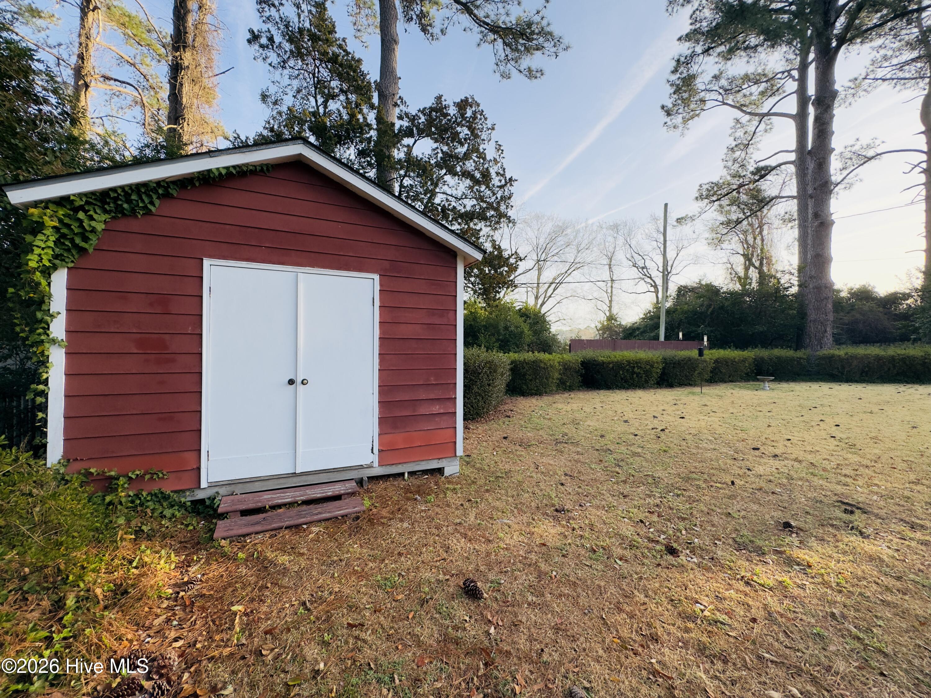 1814 A Tryon Road New Bern, NC 28560 - Photo 38 of 38 IMG_1202