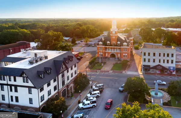 $950 | 102 Cactus Hill Circle, Elberton, GA 30635