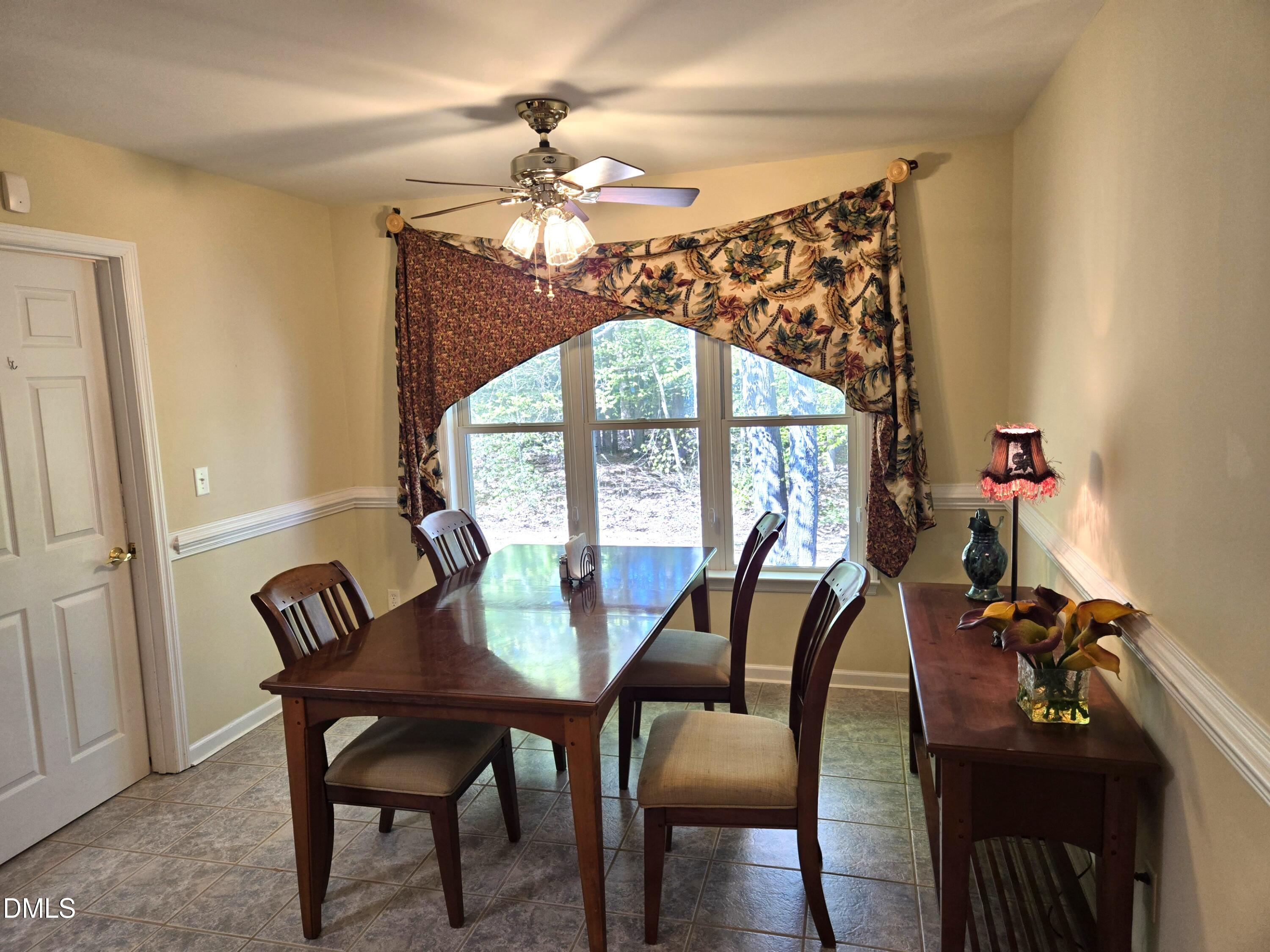 10249 State Rte 903 Bracey, VA 23919 - Photo 10 of 25 Dining Room