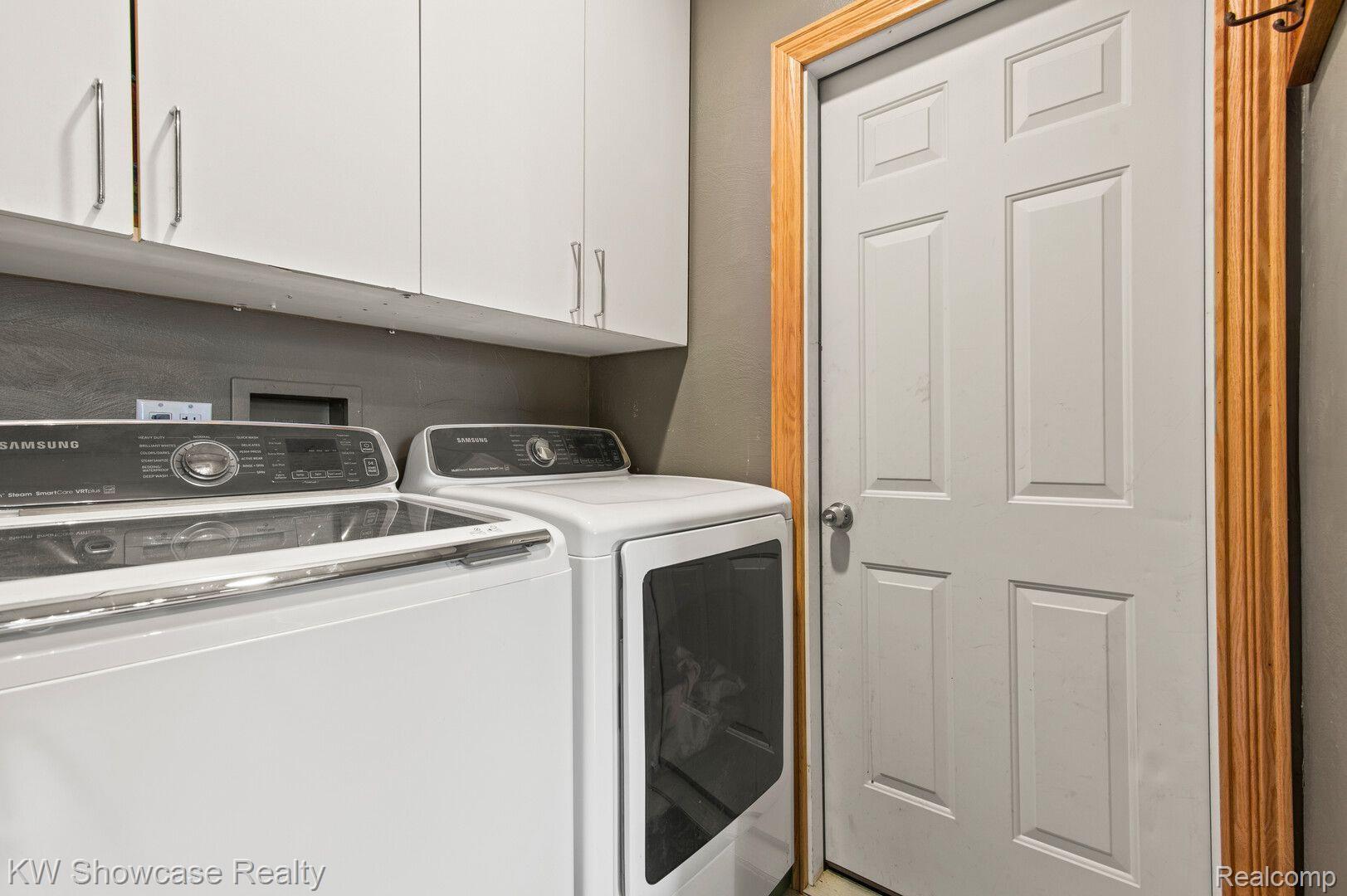16382 Farmington Road Livonia, MI 48154 - Photo 14 of 40 Gallery Image 14